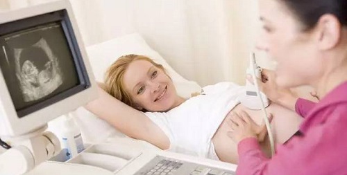 第三代试管婴儿费用大概多少？在国内做还是泰国？